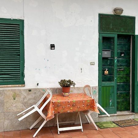 nido d'amore CUORE Terracina Exterior foto